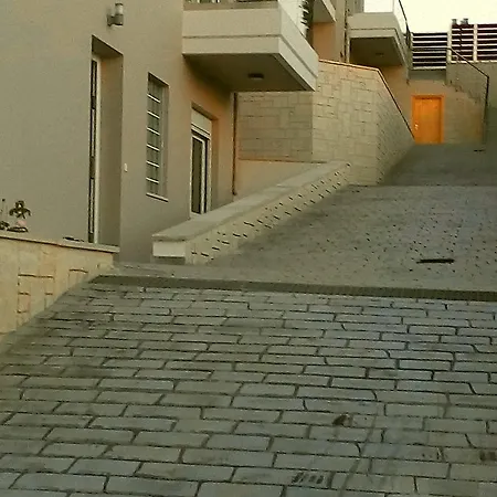 Koukos Vila Stalós